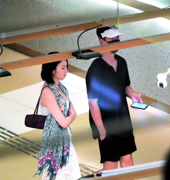 与汪小菲约会的8亿拿督千金再婚了，庄思敏的抓马人生……