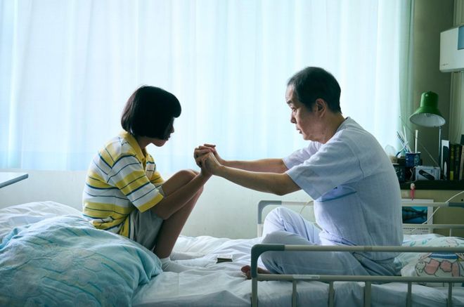 这部电影并不平庸，很可能是日本年度十佳