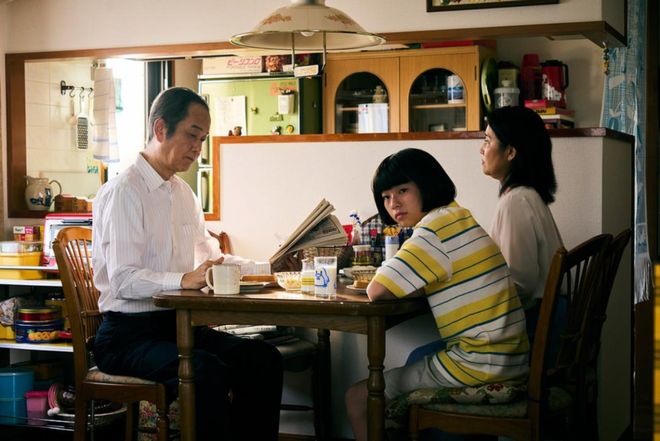 这部电影并不平庸，很可能是日本年度十佳