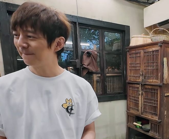 《向往》收视回暖！黄磊动手做饭，明星干了农活，可惜已经晚了