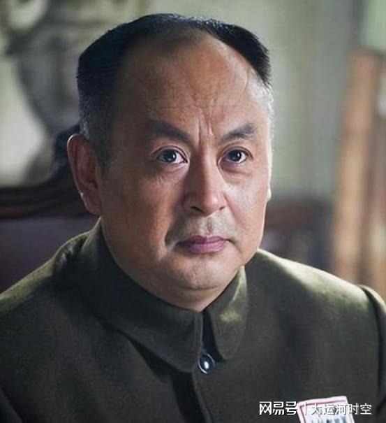 89年，陈毅儿子陈昊苏遇到陈老总特型演员：招呼儿子过来：叫爷爷