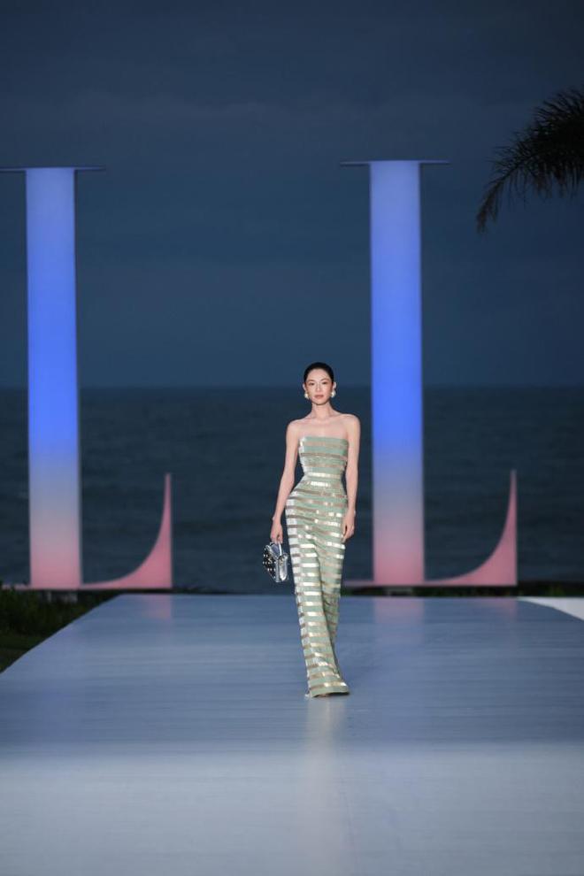 红毯看点多！代露娃摔3次，沈佳润走过头，张予曦被吹成“海胆”