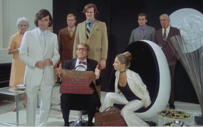 《安妮·霍尔》就是一部时尚演变史