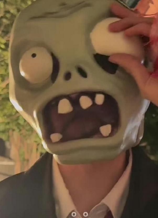 林一的万圣节大作战：从“僵尸”到“浪漫疯子”的惊喜派对