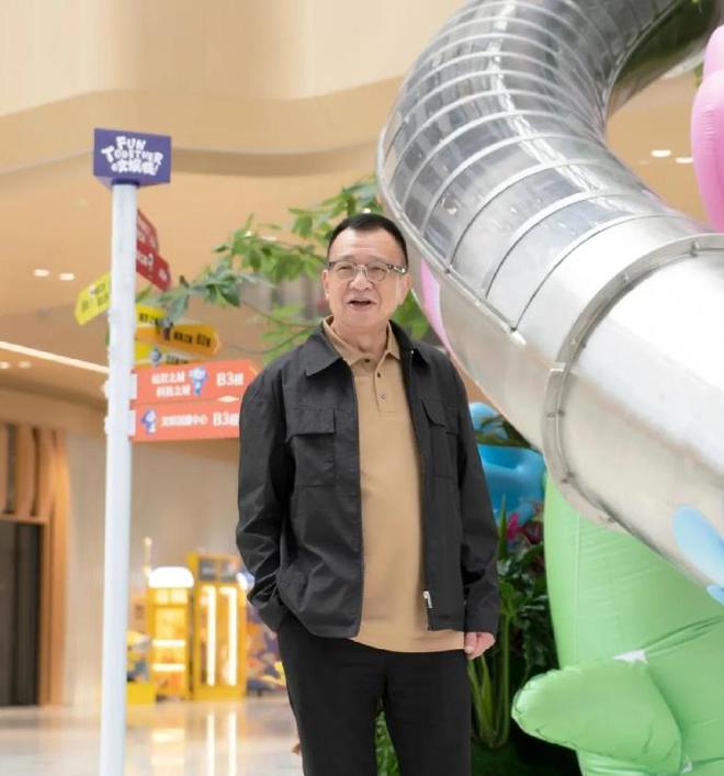 许绍雄76岁患癌去世，今年已有7位TVB艺人离世，港娱为何多灾多难