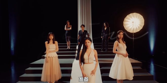 全网围剿，又一位女明星塌房了