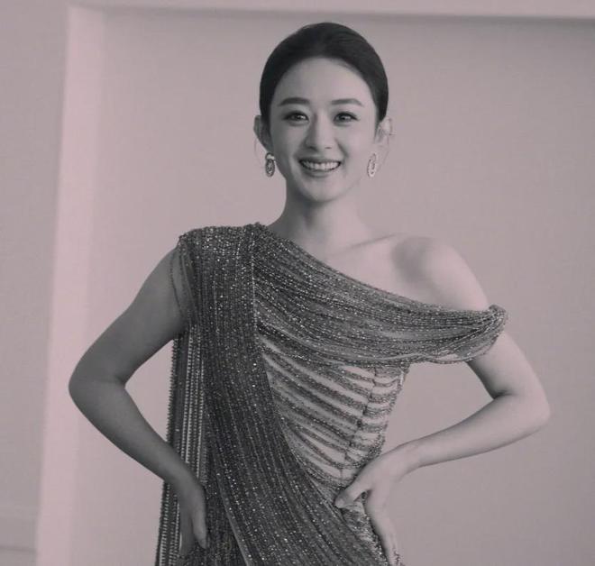 杨幂新剧拿奖，赵丽颖评奖期内颗粒无收，85花top还能争十年