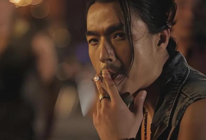 李威命案最新进展！妻子哭诉并不知情被打脸，死者律师：毫无悔意