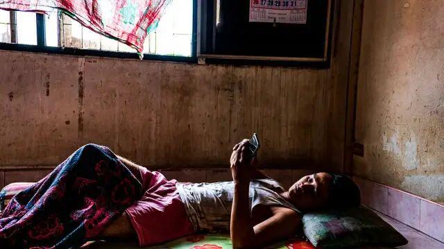 当了三十年导演，就拍一张脸