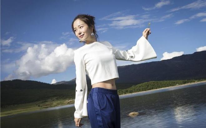 江一燕上浪姐自曝离婚，前夫身份曝光，未来是继续带娃还是复出？