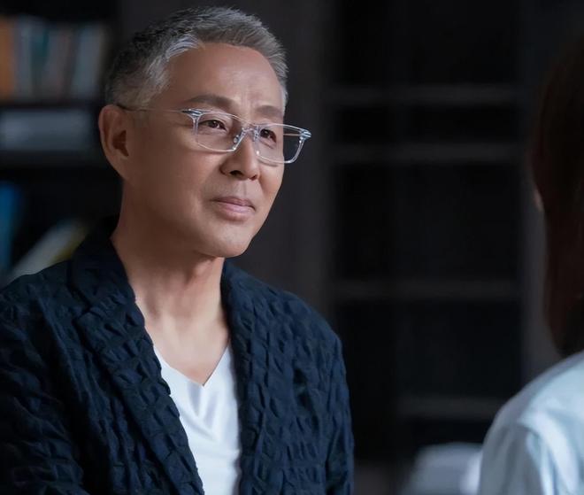 古二放王炸录音！王家卫吐槽唐嫣很装，秦雯内涵刘诗诗，太猛了！