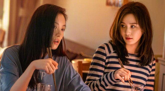 古二放王炸录音！王家卫吐槽唐嫣很装，秦雯内涵刘诗诗，太猛了！