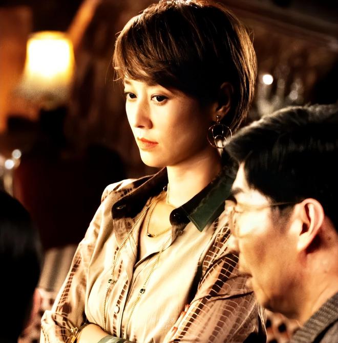 古二放王炸录音！王家卫吐槽唐嫣很装，秦雯内涵刘诗诗，太猛了！