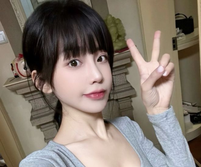 李云迪风波升级！司晓迪否认嫖娼关系，爆料男方擅长用小号聊女生