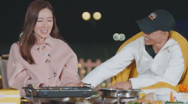 车崇健被嘉宾集体吐槽！Papi直言他听不懂人话，网友喊话别复合了