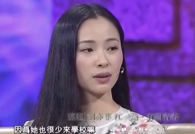 好个回旋镖！江一燕曾吐槽学校不见刘亦菲，如今娱乐圈不见江一燕