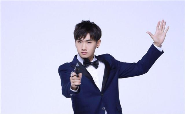 汪苏泷说加衣服不如加我微信