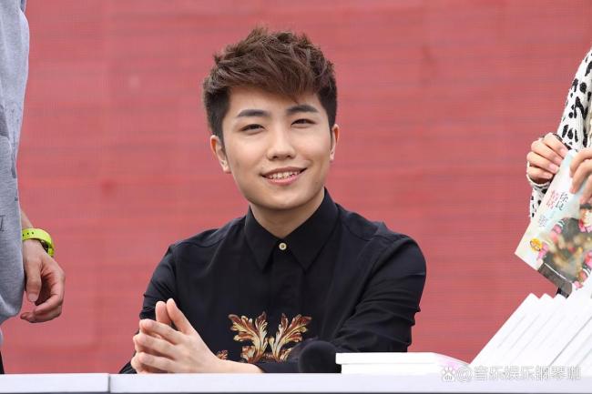 华晨宇官宣加盟声鸣远扬 总决赛导师阵容揭晓