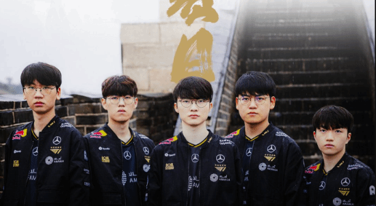 T1战胜AL 晋级四强锁定胜局