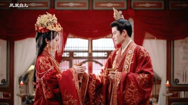 彭小苒杀手上岸新剧做帝后 与任嘉伦展开揪心虐恋