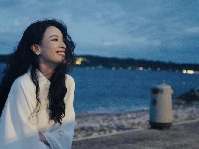 预定年度十佳！49岁的舒淇，杀疯了