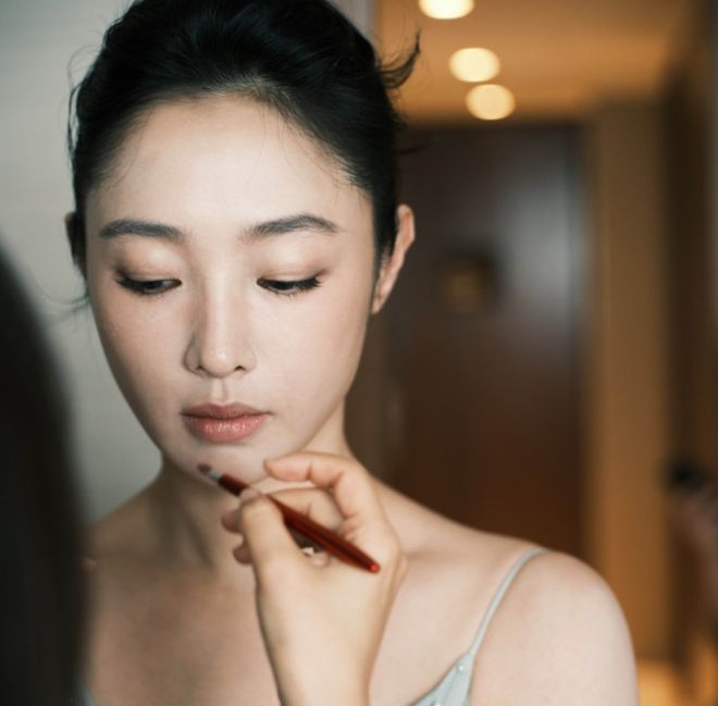 文晏回应争奖！直言不认识白百何否认沪圈投资，白百何再次内涵