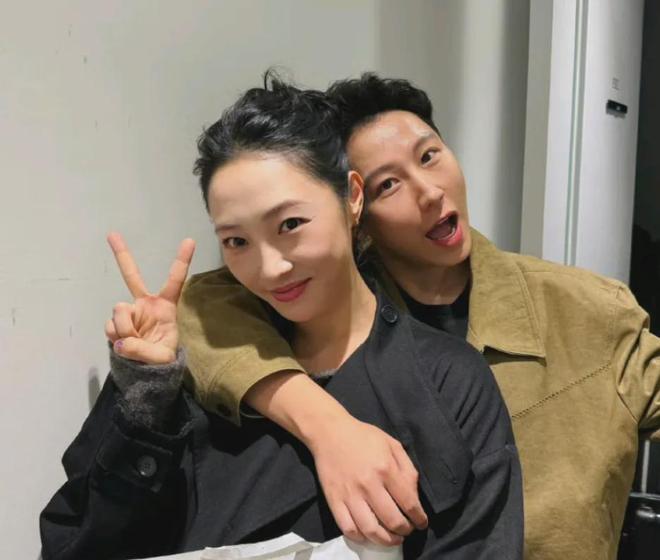 白百何好友下场了！揭露争奖细节，放话大不了鱼死网破电影不上了