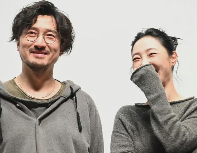 王传君评论区沦陷！拿奖感谢白百何惹争议，被质疑内涵对方没有奖