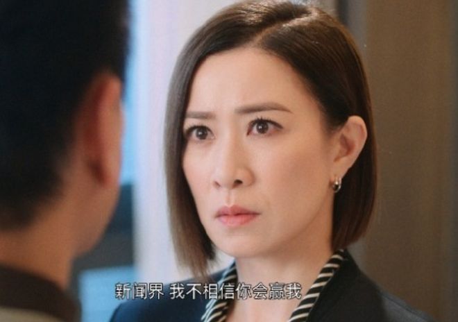 《新闻女王2》首播爆开！开局高能剧情紧凑，黄宗泽演技拖后腿