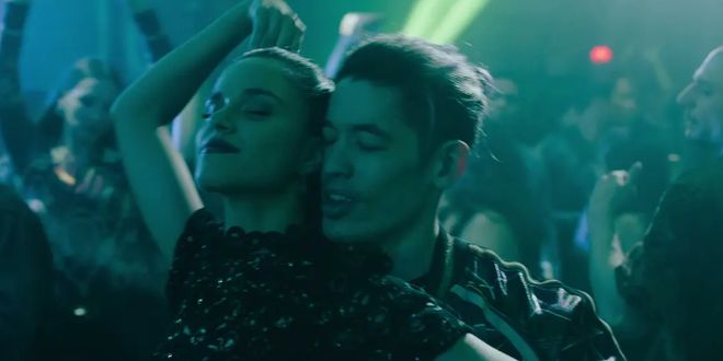 播完了，我考虑把它放进年度五佳剧集