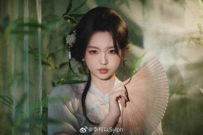 00后“太奶奶”李柯以：听花岛一年工龄，50亿短剧女主达成
