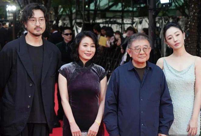 开撕了！白百何发文自曝被《春树》集体孤立，王传君老板发声反击