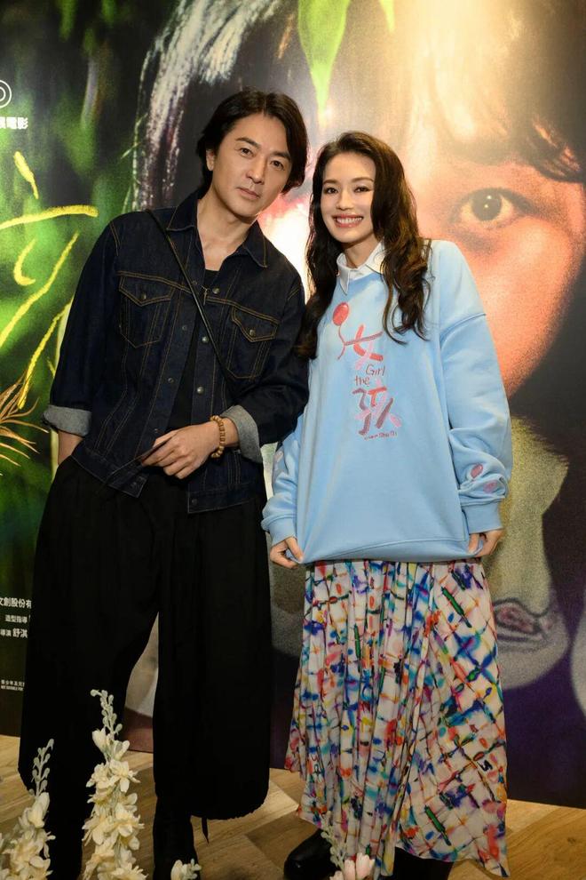 从台前演员到幕后导演，舒琪的三重奏丨赏色