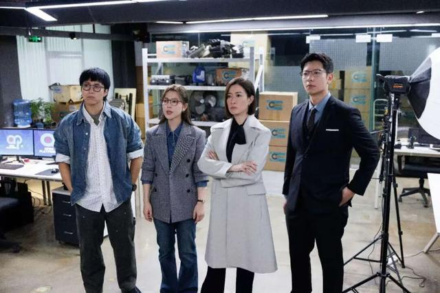 《新闻女王2》：如今舆论场比任何时候都更需要记者 | 新京报评论