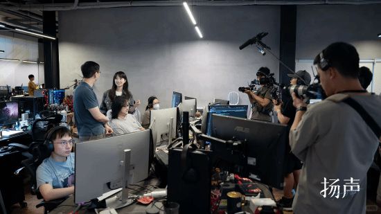 冯骥又要轻哼？新华社女记者黑神话专访获中国新闻奖