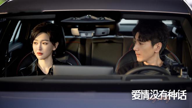 官媒点名通报，央视紧急换剧！秦雯袭警风波升级，人脉再广也没用