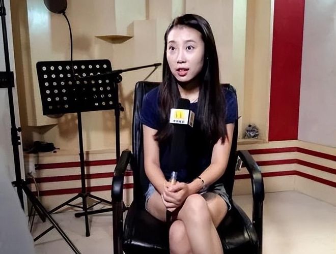 刘晓庆怒批演员不背台词，被扒出疑似阿娇，季冠霖曾点名吐槽她