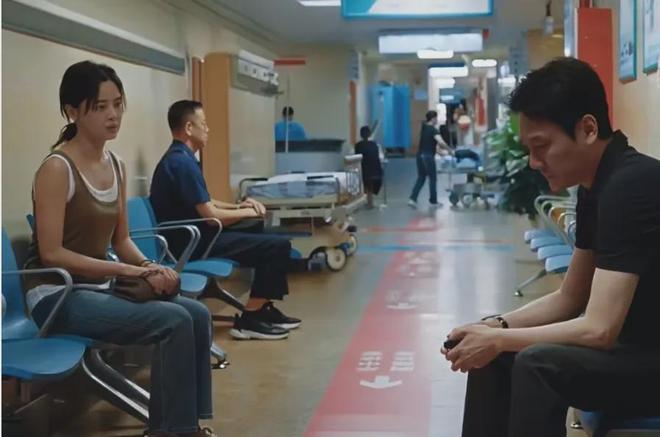 《日掛中天》首波口碑！剧情被质疑渲染苦难，辛芷蕾演技获肯定