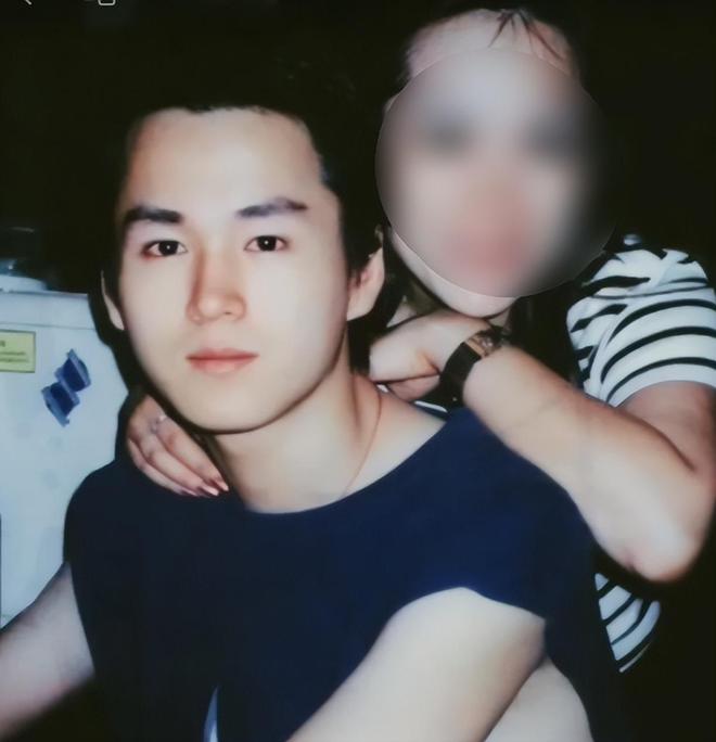 曝古二家人被骚扰！90多岁外婆被人找上门，难怪放录音重锤王家卫