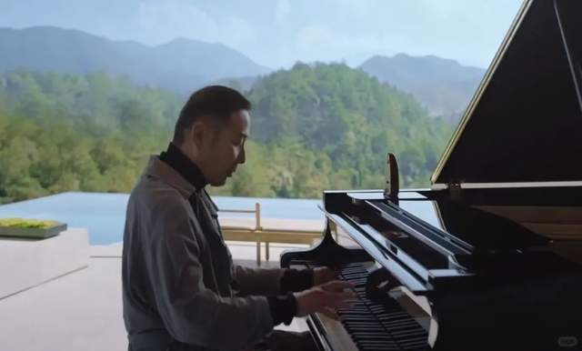 古二再度放料！秦雯王家卫吐槽出现新人物，陈坤周迅被嘲开班骗稿