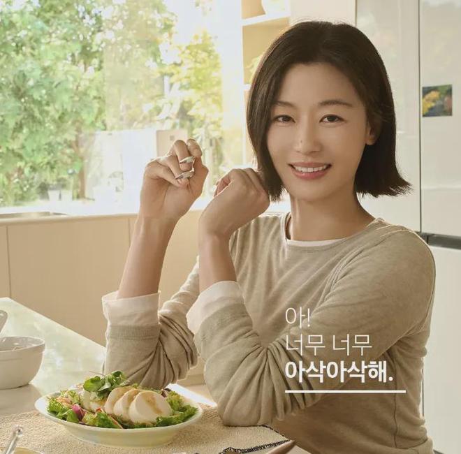 全智贤风波后首次露面，短发油腻气质大变，炒作贤妻人设遭吐槽