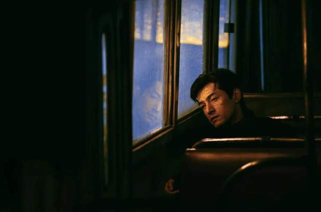 古二单挑王家卫，更多的中国编剧在忍气吞声