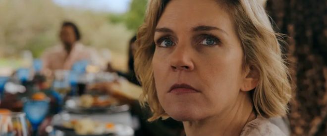 超越《毒师》《骚律》的剧，真的来了