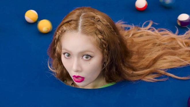 泫雅晕倒引业内反思，跑行程只吃紫菜包饭，巅峰时期体重仅70多斤