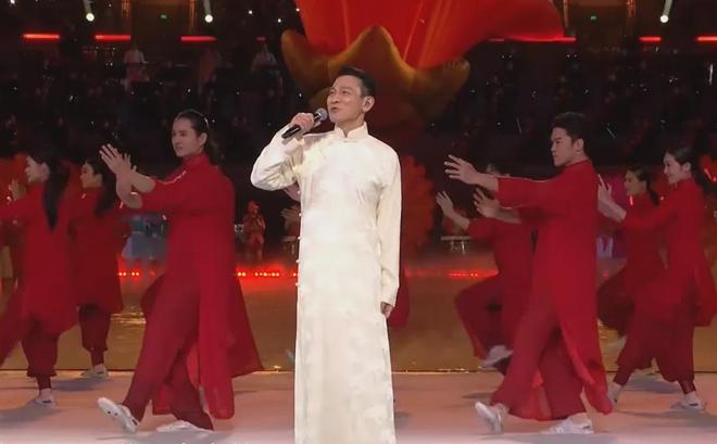 十五运会开幕式收视出炉！最高破3.9%，刘德华上场涨出小高峰