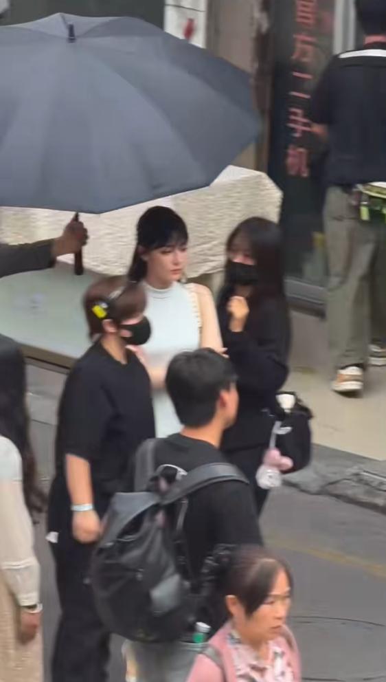 不要成为下一个朱媛媛！33岁迪丽热巴病情加重，知情人透内情