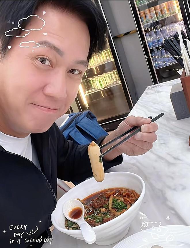 59岁甄志强突发离世，前一天飞上海备赛，知情人称运动诱发心脏病