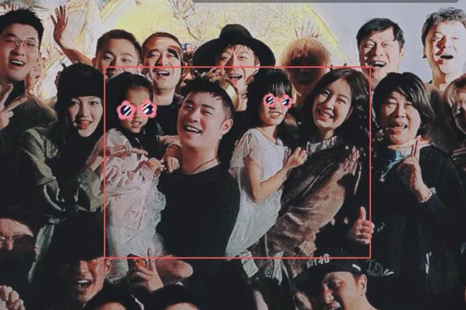 陈赫40岁生日合影惹争议，拍照没朝向老婆，与另一异性更像一家人