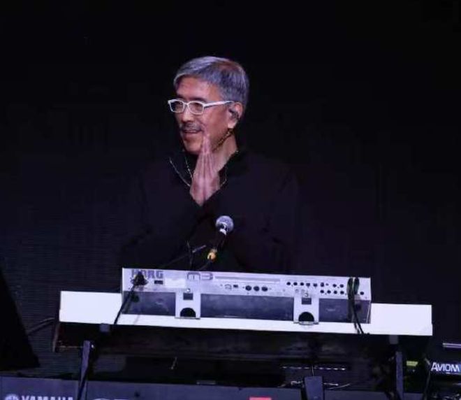 音乐人屠颖突发意外离世！跑步摔倒抢救无效，齐豫紧急取消演唱会