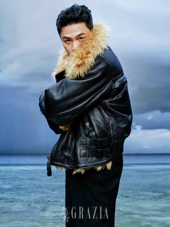 李鸿其 王紫璇 献上我的成熟与纯真